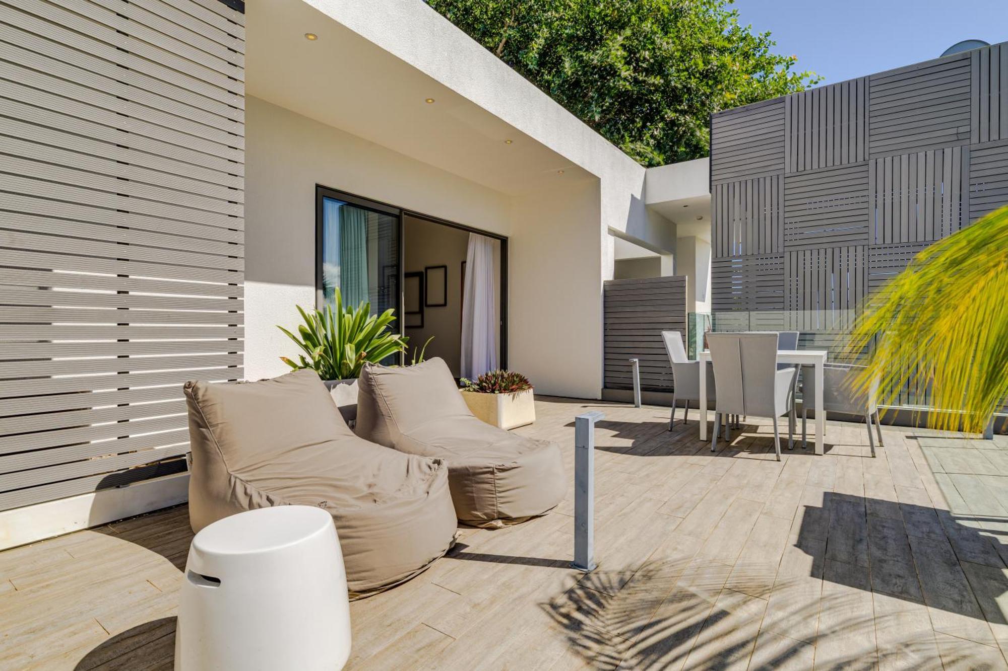 Esplanade By Horizon Holidays Tamarin Exterior foto