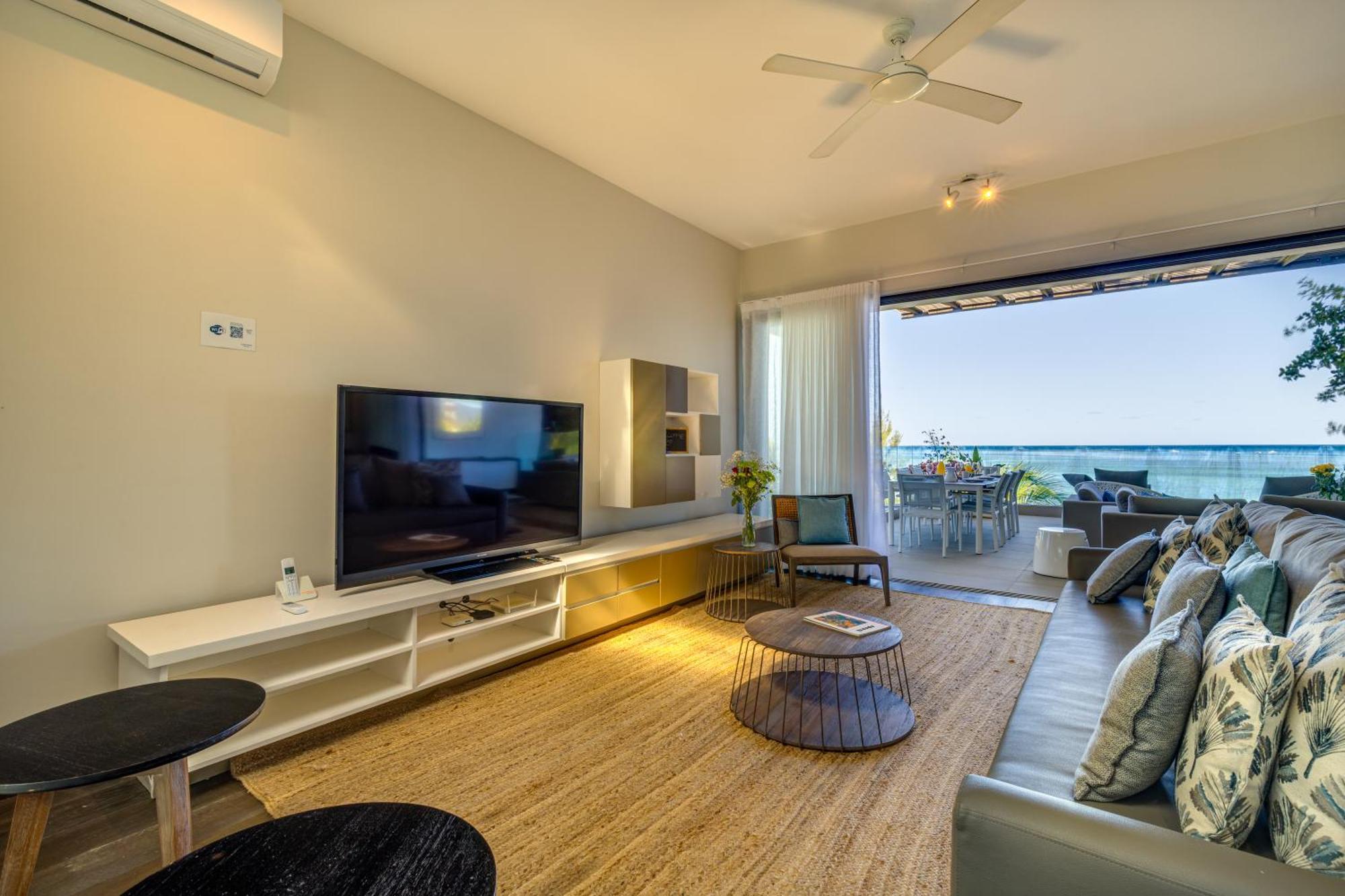 Esplanade By Horizon Holidays Tamarin Exterior foto